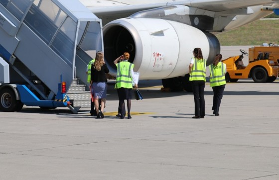 Crna kronika − Nizozemski KLM mora platiti skoro 10 tisuća eura zbog propusta u Čilipima