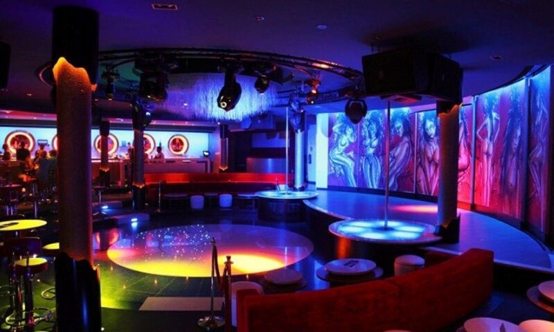 Gentleman's Cristal Club